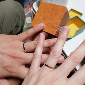 【クアラントット】の口コミ フォルトゥナの瞳という映画に、この指輪が出てきてデザインに一目惚れしま...