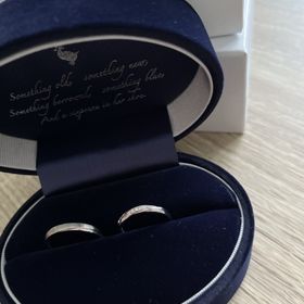 【Something Blue(サムシングブルー)の口コミ】 実際に試着させていただいて、
自分で調べて気になっているものも他に何点…