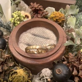 【鎌倉彫金工房の口コミ】 婚約指輪は自分の好きなブランドにしてもらっていたので、結婚指輪はパー…