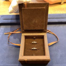 【PAVEO CHOCOLAT(パヴェオショコラ)の口コミ】 ミル打ちが入っている・シンプルだけどシンプルすぎない・ダイヤが入って…