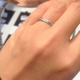 【Pinky&Dianne(ピンキー＆ダイアン)の口コミ】 全体的につや消しが入っているので、傷や汚れがつきにくいと言われました…