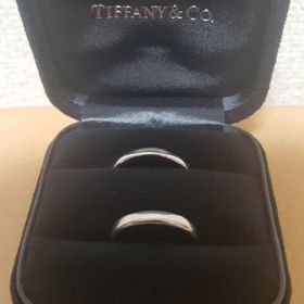 【ティファニー(Tiffany & Co.)の口コミ】 シンプルな指輪を探していました。理由は、医療の仕事をしていますので邪…