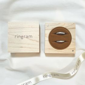 【ringram(リングラム)の口コミ】 前から結婚指輪は手作りが良いなと思っていました。そして手作りのお店で1…