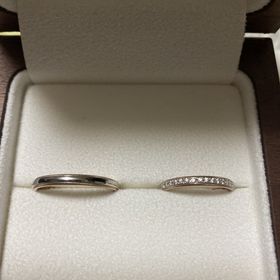 【Ponte Vecchio(ポンテヴェキオ)の口コミ】 ダイヤモンドが多く付いており、かつミル打ちのデザインに惹かれて購入し…