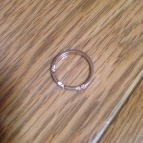 【LUCIE(ルシエ)の口コミ】 肌が色黒なので、ゴールド系かピンクゴールド系にしようと思っていました…