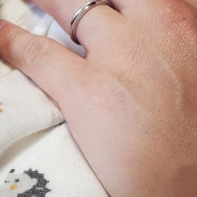 【銀座ダイヤモンドシライシの口コミ】 デザイン、価格どれをとっても良く、店員さんも僕たちの要望に耳を傾け、…