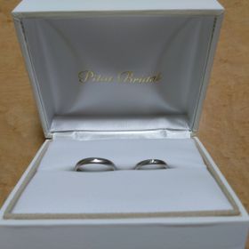 【PILOT BRIDAL(パイロットブライダル)の口コミ】 何店舗も巡るのは大変なので、候補を2つか3つに絞るつもりでネットを見て…