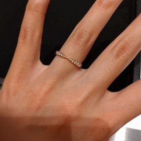 【ティファニー(Tiffany & Co.)の口コミ】 婚約指輪だけど、普段からお出かけするときなどに使いたくて、つけやすさ…