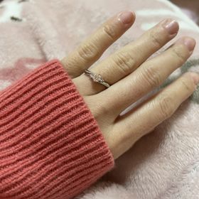 【アイプリモ(I-PRIMO)の口コミ】 ミル打ちされているところがオシャレだな、と思いました。サイドメレのデ…