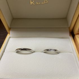 【ケイウノ ブライダル(K.UNO BRIDAL)の口コミ】 お店に行く前までは別のものにしようとしていました。しかし実際に見せて…