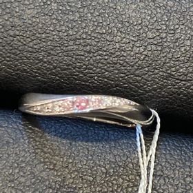 【Ginza Rim(銀座リム)の口コミ】 ピンクの色味が選べるのがとてもよかったです。パープリッシュピンクの中…