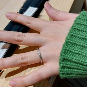 【出雲結(いずもゆい)の口コミ】 日本ブランドのシンプルなデザインを探しており、出雲結と出会いました。…