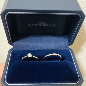 【銀座ダイヤモンドシライシの口コミ】 たくさん試着した中で一番自分にしっくりくる指輪だと思い選びました。重…