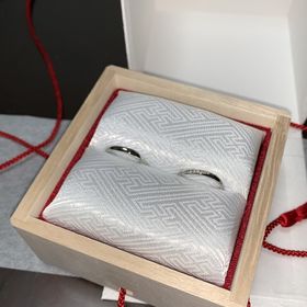 【TOMOE(トモエ)の口コミ】 結婚指輪を購入しました。2人ともがそれぞれ好みのイメージしていたものが…