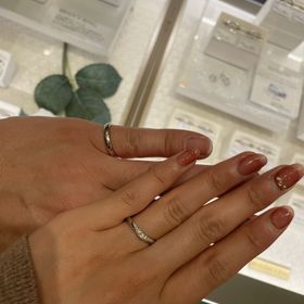 【festaria VOYAGE(フェスタリア ボヤージュ)の口コミ】 婚約指輪を買わなかったので、キラキラなデザインで探していました。気に…