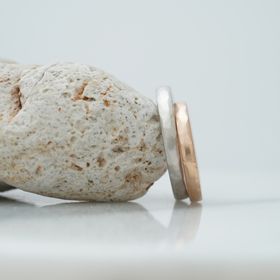 【THREE TREES(スリーツリーズ)の口コミ】 全て手作りで自分が作りたい素材・デザインを決めれたことがこの指輪にし…