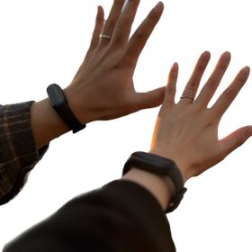 【ROCCA(ロッカ)の口コミ】 ウェーブのかかったデザインと
エアーラインの入ったデザインで、
後にサ…