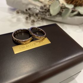 【IMMORTAL MAULOA COLLECTION(イモータル マウロア コレクション)】の口コミ シンプルなデザインを探していましたが、シンプルすぎてもどれも同じに見え...