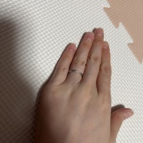 【EYE JEWELRY UMAKI(アイジュエリー ウマキ)の口コミ】 見た目の可愛さもありながら、仕事中につけていても派手すぎない。控えめ…