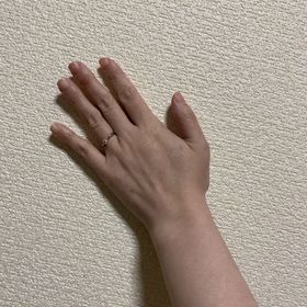 【4℃ BRIDAL(ヨンドシーブライダル)の口コミ】 デザインをいくつか見せていただいた。その中でいくつか見せていただき、…