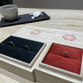 【出雲結(いずもゆい)の口コミ】 Instagramで見てたらここの指輪が出てきたのですぐHPをチェックしました。…