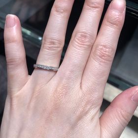 【ラザール ダイヤモンド(LAZARE DIAMOND)の口コミ】 三大カッターズブランドということもありダイヤモンドの輝きはキラキラし…