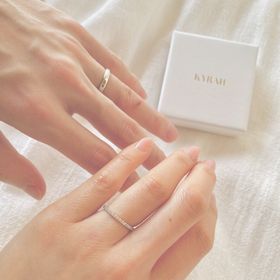 【KYRAH(キイラ)の口コミ】 フルエタニティリングのとても華奢で繊細なデザインにとても魅了されまし…