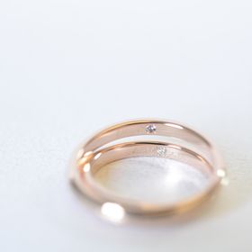 【CRAFY(クラフィ)の口コミ】 素材はシンプルかつおしゃれで可愛い見た目のピンクゴールドに即決しまし…