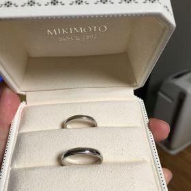 【MIKIMOTO(ミキモト)の口コミ】 男女全くおなじデザインの指輪がいいなと思いながら探していました。
決め…