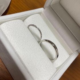 【VELVET LOUNGE(ヴェルヴェットラウンジ)の口コミ】 デザインも良く価格帯も納得しました。初めは種類が多く悩んだが店員さん…