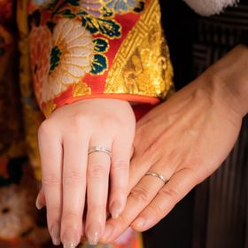 【アイプリモ(I-PRIMO)の口コミ】 可愛すぎなくてシンプルすぎない絶妙なデザイン。
キラキラしているが、プ…