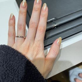 【ラザール ダイヤモンド(LAZARE DIAMOND)の口コミ】 ラザールダイヤモンドは、私たちが希望していたシンプルなデザインがかな…