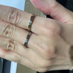 【ラザール ダイヤモンド(LAZARE DIAMOND)の口コミ】 2色使用したマーキーというリングです。HPで見つけた時は少し派手かなと思…