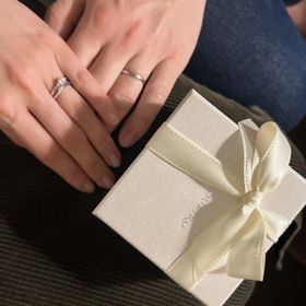 【Flowaves(フロウェーブス)の口コミ】 とっても綺麗なデザインでした。彼はぼかしを入れたかったので入れられる…