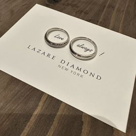 【ラザール ダイヤモンド(LAZARE DIAMOND)の口コミ】 女性側のリングで、ウェーブのかかったハーフエタニティのものを探してお…