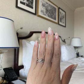 【ショーメ(CHAUMET)の口コミ】 ショーメを初めて試着した際に憧れだったのもあり忘れられず心の中でずっ…