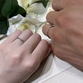 【アイプリモ(I-PRIMO)の口コミ】 繊細で細身なデザイン、一粒ダイヤと、デザインがわたしの理想であったこ…