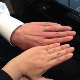 【エクセルコダイヤモンド(EXELCO DIAMOND)の口コミ】 表と裏が、縁を乗り越えずにつながっている環という『メビウスの輪』
私た…