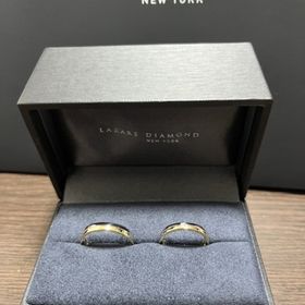 【ラザール ダイヤモンド(LAZARE DIAMOND)の口コミ】 婚約指輪をラザールダイヤモンドで頂いたので、結婚指輪を見に行くにあた…