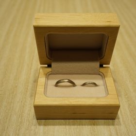 【uchimari(ウチマリ)の口コミ】 人とかぶるのがいやだったので、手作りのもので探していました。刻印もオ…