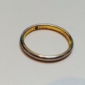 【ケイウノ ブライダル(K.UNO BRIDAL)の口コミ】 オーダーメイドで婚約指輪を作った際、大変お世話になったので結婚指輪も…