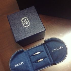 【ハリー・ウィンストン(Harry Winston)の口コミ】 芸能人も愛用するハリーウィストンに憧れがあり、婚約指輪も検討しました…