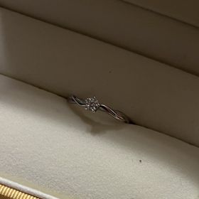 【Jewelry Petit(ジュエリープチ)】の口コミ 彼女がこれ欲しいとインスタグラムで見つけてきたのがきっかけで、いつかプ...