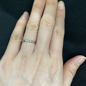 【Flowers(フラワーズ)の口コミ】 色々とデザインの希望もありつつ価格を抑えたいと思って指輪探しを始めま…