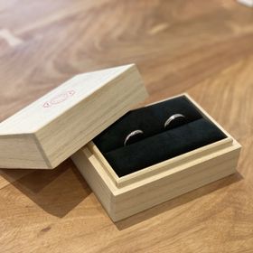 【出雲結(いずもゆい)の口コミ】 流れるようなダイヤモンドの粒がとても綺麗で、お店の方のダイヤモンドが…