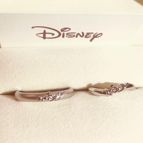 【ケイウノ ブライダル(K.UNO BRIDAL)の口コミ】 店舗にてヒアリングいただく中でオーダーメイドのデザインも見せていただ…