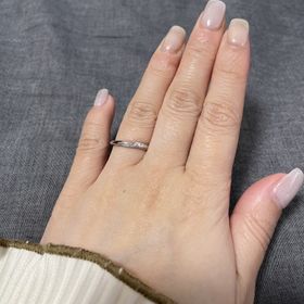 【ケイウノ ブライダル(K.UNO BRIDAL)の口コミ】 仕事でもプライベートでも兼用で着けられるシンプルなデザインの指輪を探…