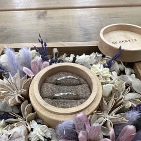 【鎌倉彫金工房の口コミ】 指輪はプラチナ クリア 甲丸 リング幅2.0 です。

指が太いのがコンプレッ…