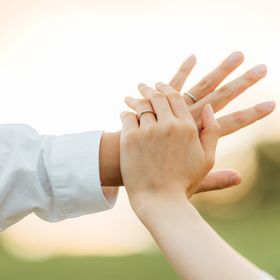 【TOMOE(トモエ)の口コミ】 いろいろな種類の指輪を見せていただき、すごく悩んだ上で、こちらのTOMOE…