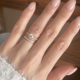 【宝寿堂(ほうじゅどう)の口コミ】 沢山石のついたデザインで良い品質のものであっても予算内に収めることが…